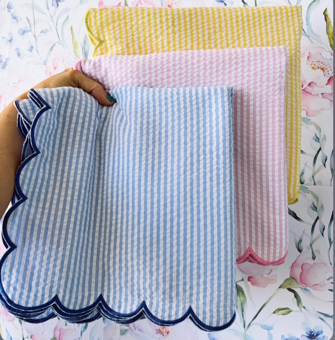 Seersucker Scalloped Pillow Cases
